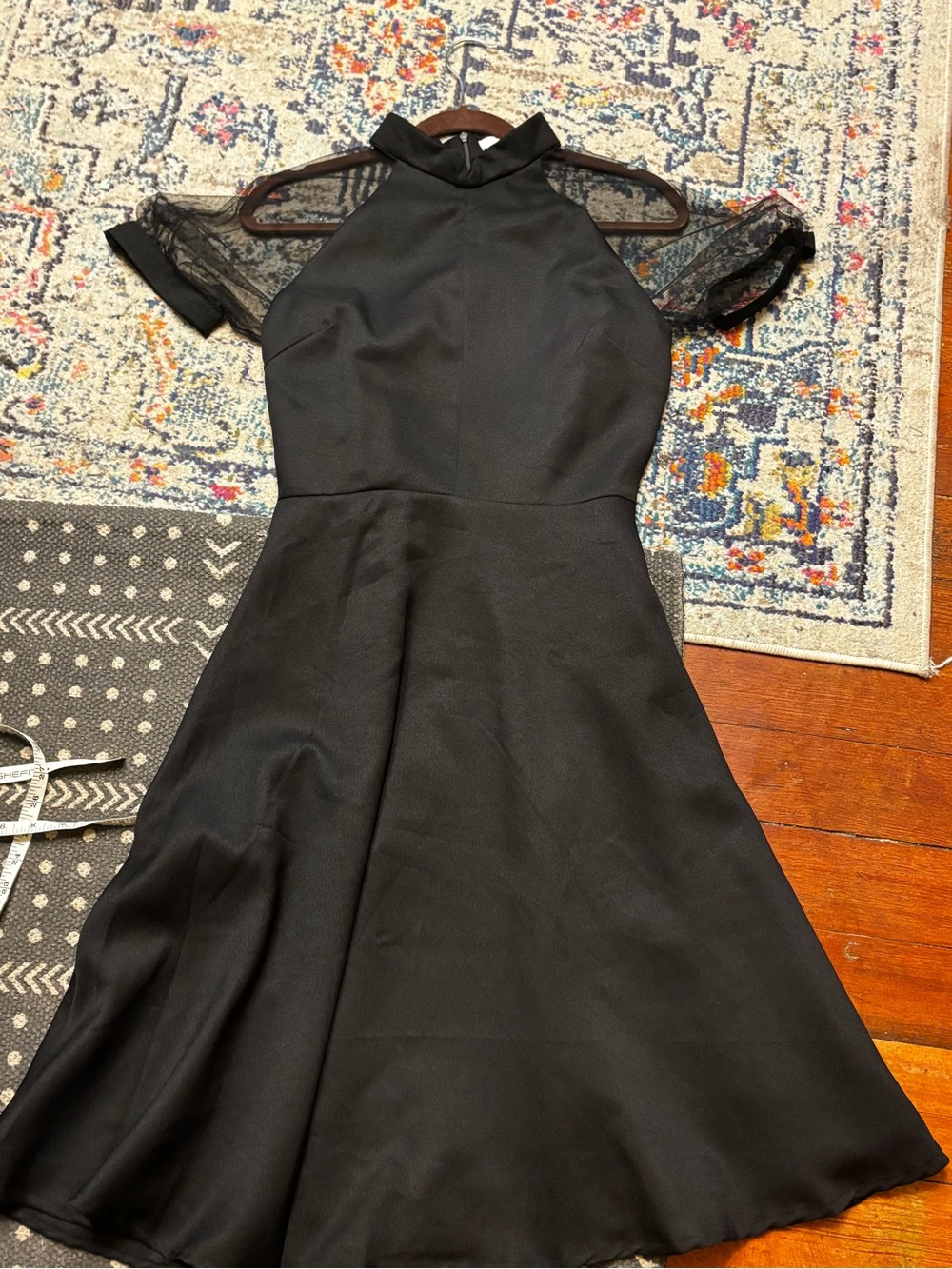 Carlie Carson Black Fit & Flare Cocktail Dress NWT Size 4P